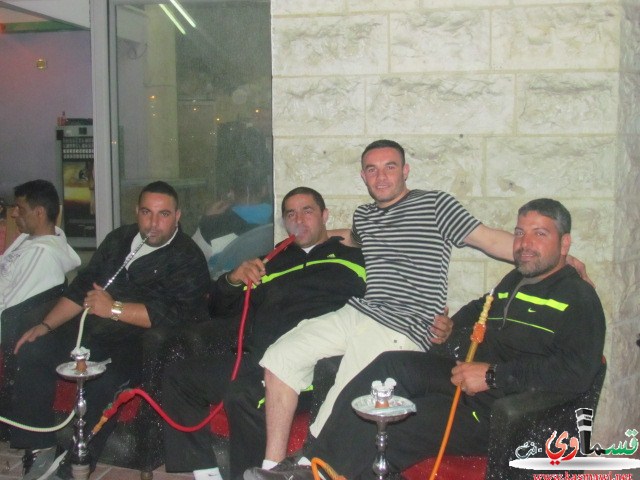 اجواء المقاهي اثناء مباراة الريال والبرشا